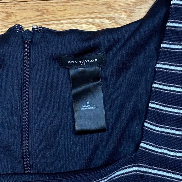 Ann Taylor Striped Sheath Dress Women 6 Navy White Nautical Career Classic Chic - Picture 5 of 8